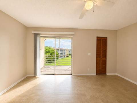 555 Purdy Lane #Unit 309, Palm Springs FL - photo 20 of 28