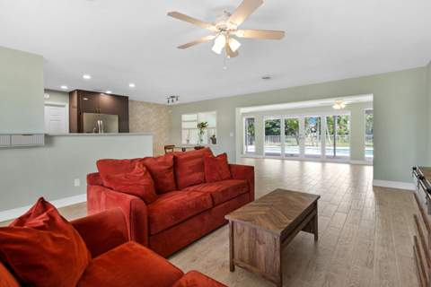 1257 NW 7th Street, Boca Raton FL - photo 7 of 42