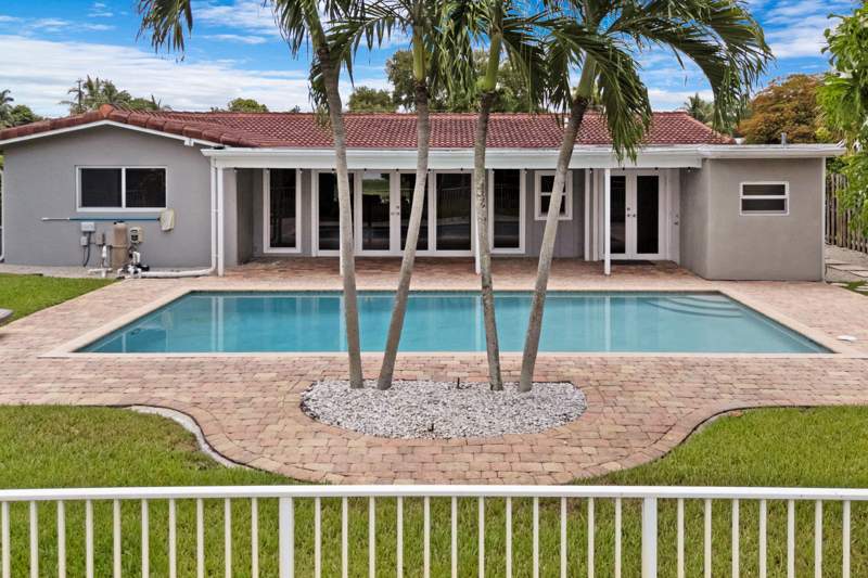 3 bedroom Single Family Residence at 1257 NW 7th Street, Country Club Village Sec A, Boca Raton — photo 2
