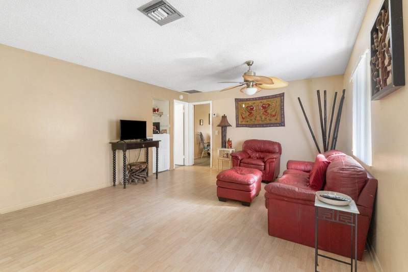 1 bedroom Condominium at 3587 La Playas #B-2, La Pinata Condo, Greenacres — photo 4