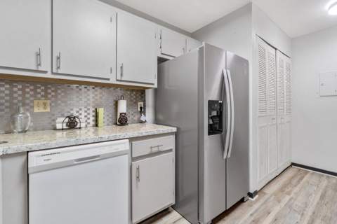3587 La Playas #B-2, Greenacres FL - photo 9 of 26