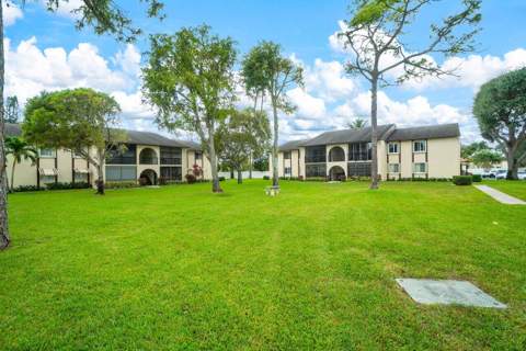 3587 La Playas #B-2, Greenacres FL - photo 22 of 26