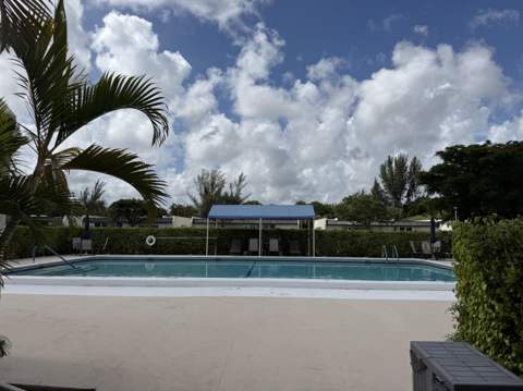 127 Lake Rebecca Drive, West Palm Beach FL - photo 24 of 33