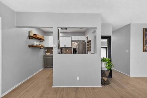1436 NE 17th Terrace, Fort Lauderdale FL - photo 7 of 39