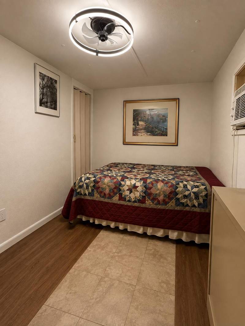2 bedroom Mobile Home at 16 Palm Drive #16, Ramblewood Mobile Home Park, Lake Worth Beach — photo 5