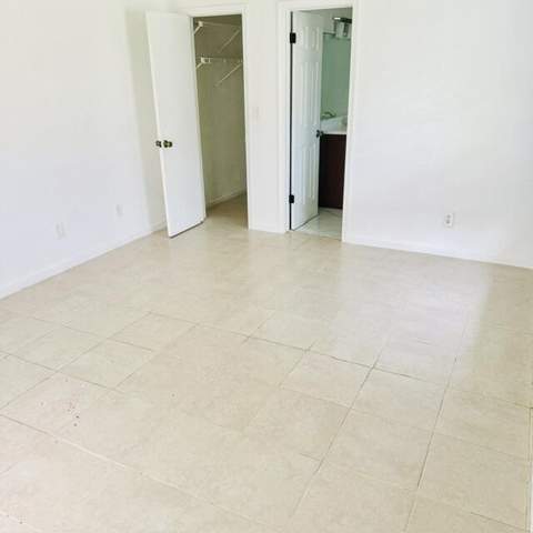 251 Las Palmas Street, Royal Palm Beach FL - photo 18 of 30