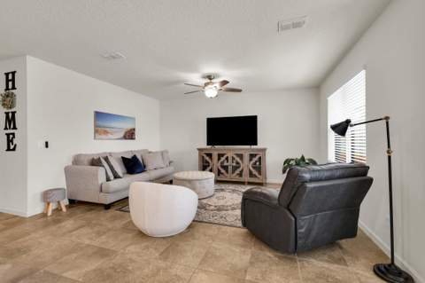 6379 NW Northwood Loop, Port St. Lucie FL - photo 9 of 48