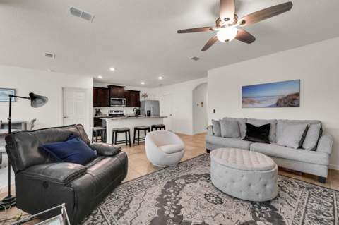 6379 NW Northwood Loop, Port St. Lucie FL - photo 12 of 48
