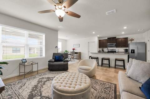 6379 NW Northwood Loop, Port St. Lucie FL - photo 11 of 48