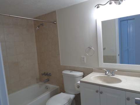 312 Southwind Drive #104, North Palm Beach FL - photo 11 of 25