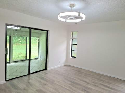 10032 Andrea Lane, Boynton Beach FL - photo 14 of 44