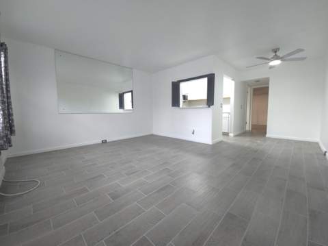 208 Kent M, West Palm Beach FL - photo 6 of 40