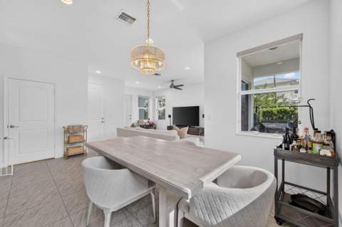 6994 Pines Circle, Coconut Creek FL - photo 14 of 63
