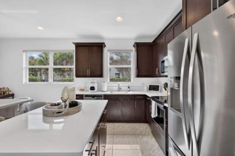 6994 Pines Circle, Coconut Creek FL - photo 19 of 63