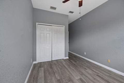 902 S Federal Highway #8, Lake Worth Beach FL - photo 17 of 29