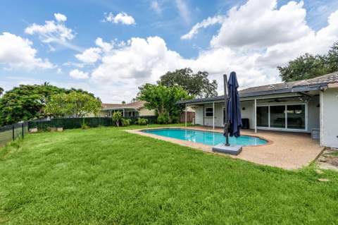 8560 NW 2nd Street, Coral Springs FL - photo 12 of 50
