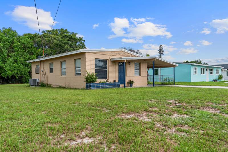 3 bedroom Single Family Residence at 1810 N 16th Court, Blakely Subdivision, Fort Pierce — photo 2