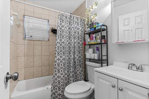 1810 N 16th Court, Fort Pierce FL - photo 10 of 19