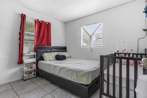 1810 N 16th Court, Fort Pierce FL - photo 11 of 19