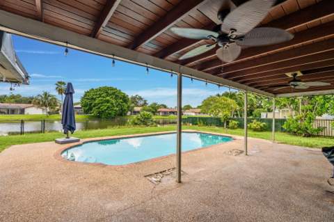 8560 NW 2nd Street, Coral Springs FL - photo 6 of 50