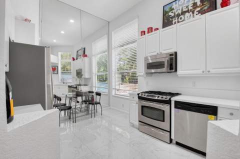 6439 NW 43rd Terrace, Boca Raton FL - photo 8 of 46