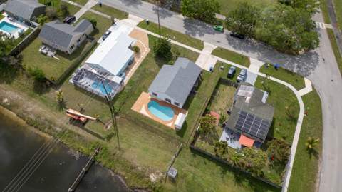 1240 Grandview Circle, Royal Palm Beach FL - photo 23 of 40