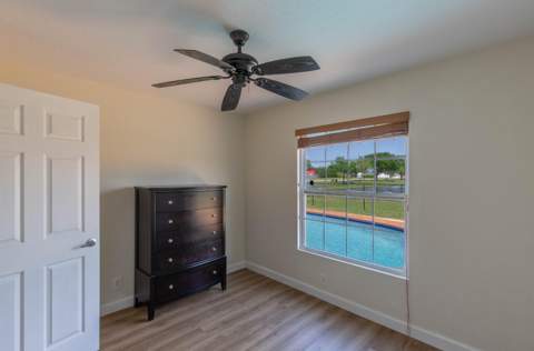1240 Grandview Circle, Royal Palm Beach FL - photo 15 of 40
