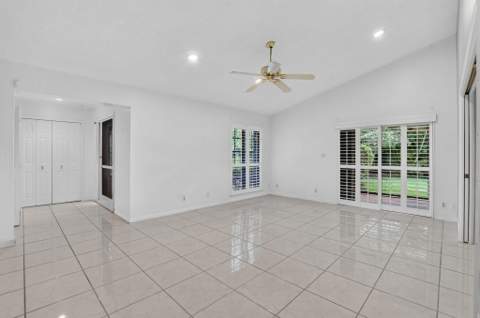 21718 San Simeon Circle, Boca Raton FL - photo 17 of 58
