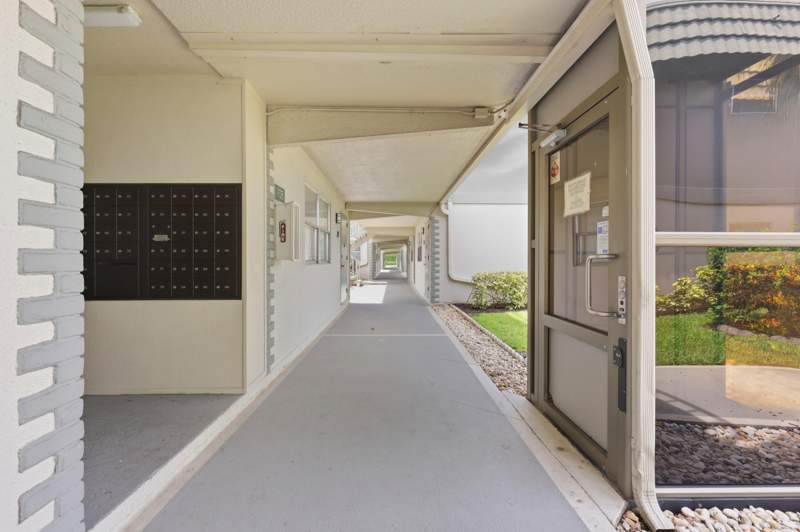 1 bedroom Condominium at 91 Flanders B, Kings Point Flanders Condos, Delray Beach — photo 4