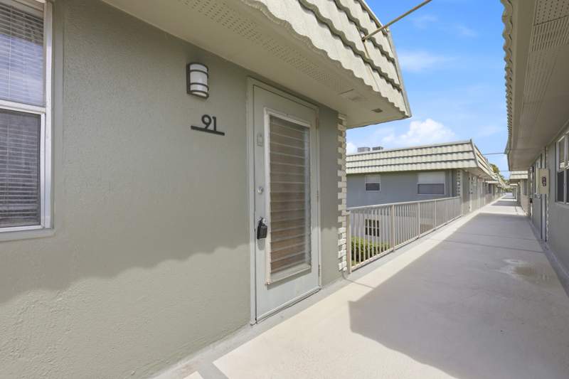 1 bedroom Condominium at 91 Flanders B, Kings Point Flanders Condos, Delray Beach — photo 2