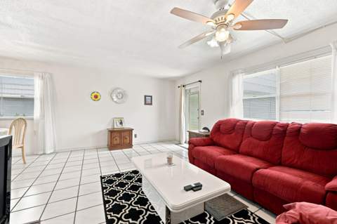 91 Flanders B, Delray Beach FL - photo 8 of 34