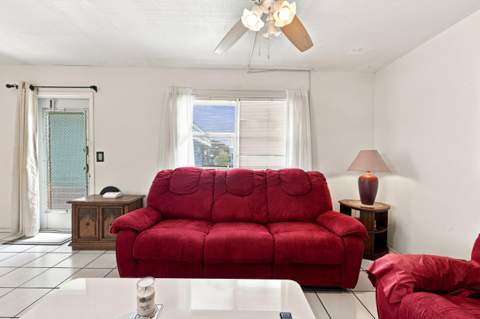 91 Flanders B, Delray Beach FL - photo 9 of 34