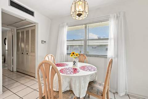 91 Flanders B, Delray Beach FL - photo 18 of 34