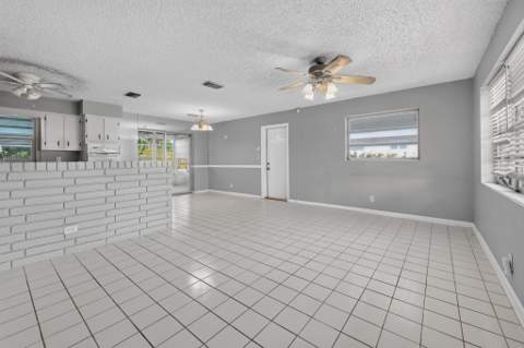 414 Foresteria Drive, Lake Park FL - photo 6 of 38