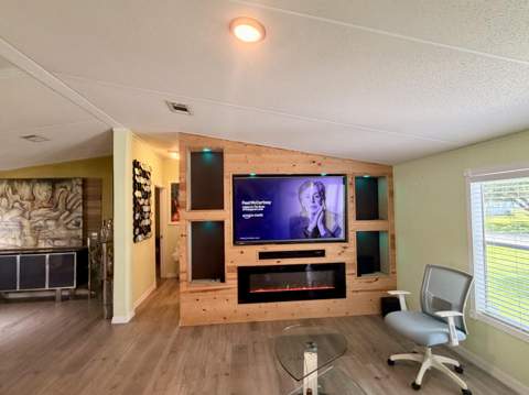 5192 Amy Lane, Fort Pierce FL - photo 6 of 44