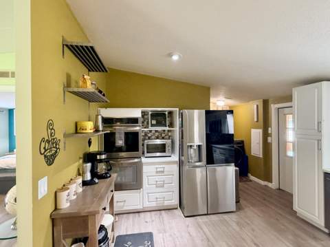 5192 Amy Lane, Fort Pierce FL - photo 11 of 44
