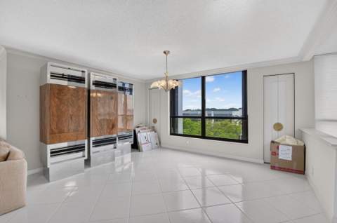 20090 Boca West Drive Apt #361, Boca Raton FL - photo 7 of 62