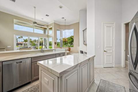 8651 SE Somerset Island Way, Jupiter FL - photo 15 of 49
