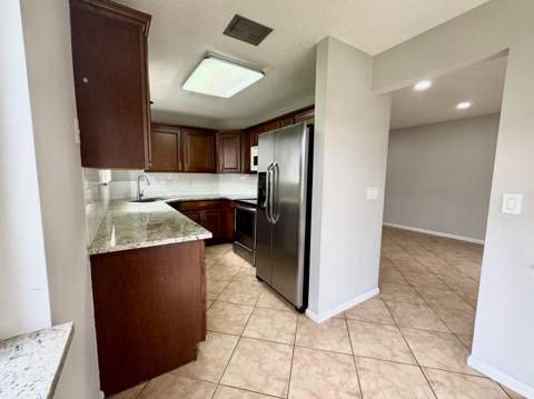1877 Discovery Way, Deerfield Beach FL - photo 9 of 39