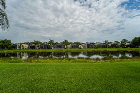 9841 Casa Mar Drive, Lake Worth FL - photo 8 of 55
