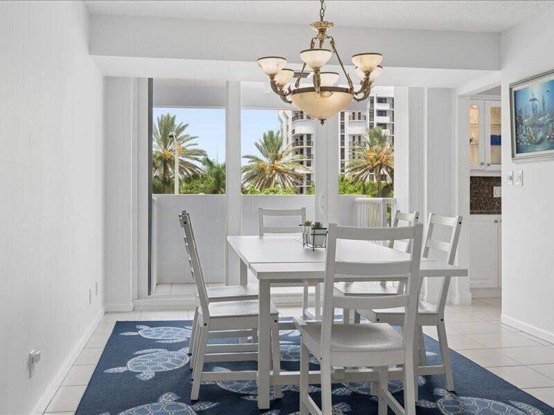 2 bedroom Condominium at 1370 S Ocean Boulevard #305, Renaissance Of Pompano Beach, Pompano Beach — photo 5