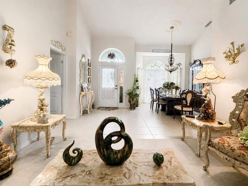 4 bedroom Single Family Residence at 609 SW Jada Road, Port St Lucie Section 21, Port St. Lucie — photo 4