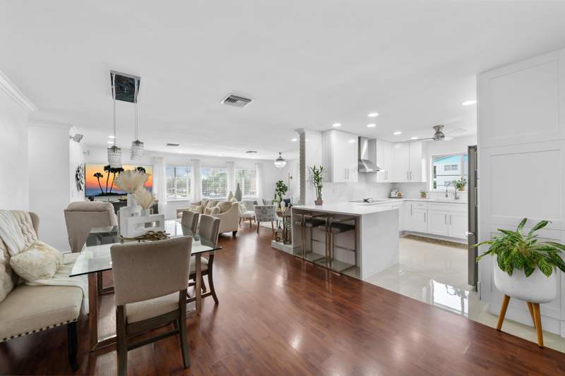 2 bedroom Condominium at 1040 Crystal Lake Drive #4, Chipper Condo, Deerfield Beach — photo 5