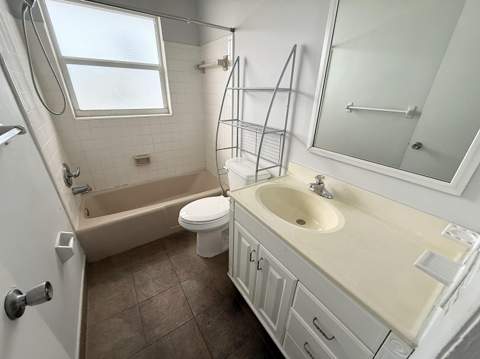 3216 NE 13th Street #11, Pompano Beach FL - photo 13 of 18