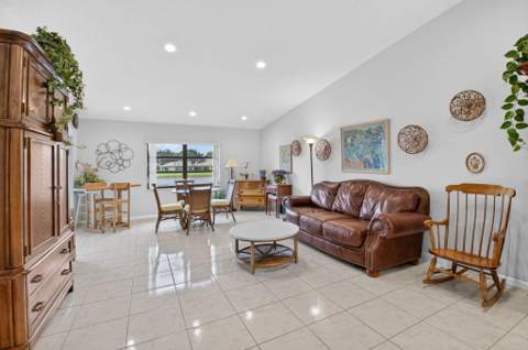 8427 Parkgate Road #C, Boca Raton FL - photo 8 of 48