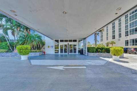4250 Galt Ocean Drive #9C, Fort Lauderdale FL - photo 10 of 45