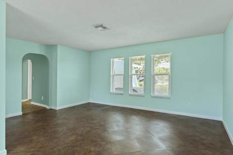 4368 Hawthorn Avenue, Palm Beach Gardens FL - photo 14 of 37