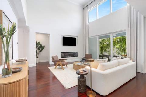 412 SE 4th Avenue, Delray Beach FL - photo 8 of 37