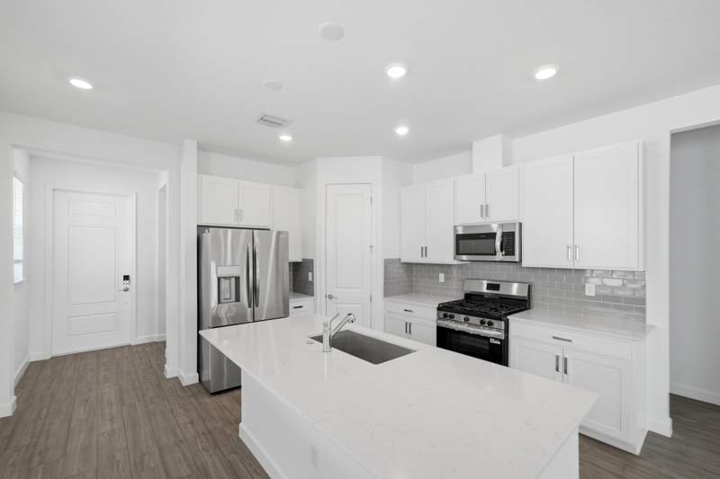 2 bedroom Single Family Residence at 11018 NW Glynlea Boulevard, Glynlea Country Club, Port St. Lucie — photo 4