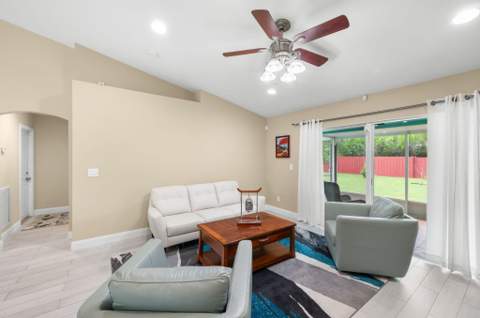 5861 NW Cullom Circle, Port St. Lucie FL - photo 15 of 28